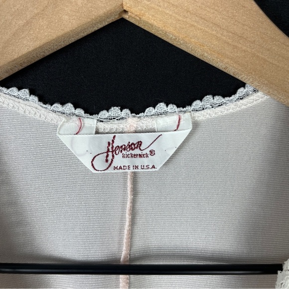 VINTAGE Made in U.S.A Henson Kickernick Pastel Pink Maxi Nightgown Size Small - Picture 3 of 7